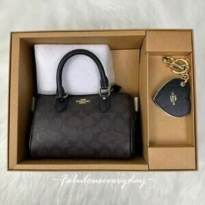 Coach Boxed Mini Rowan Crossbody Bag And Mirror Bag Charm Set Sig Canvas CCL59